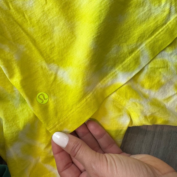 Lululemon All Yours Cropped T-shirt - Picture 2 of 2
